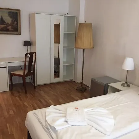 Tempelhof Bed and breakfast Berlín