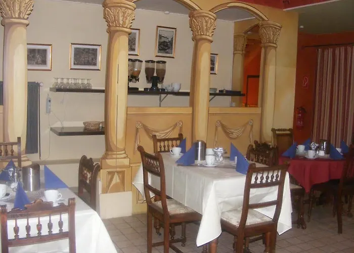 Bed & Breakfast Tempelhof 3*