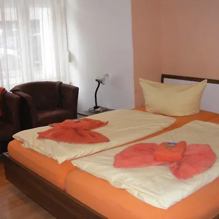 Tempelhof B&B