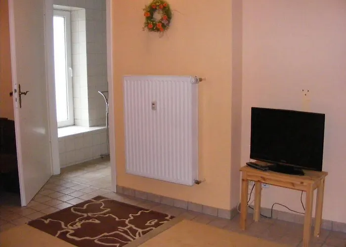 Bed & Breakfast Tempelhof 3*